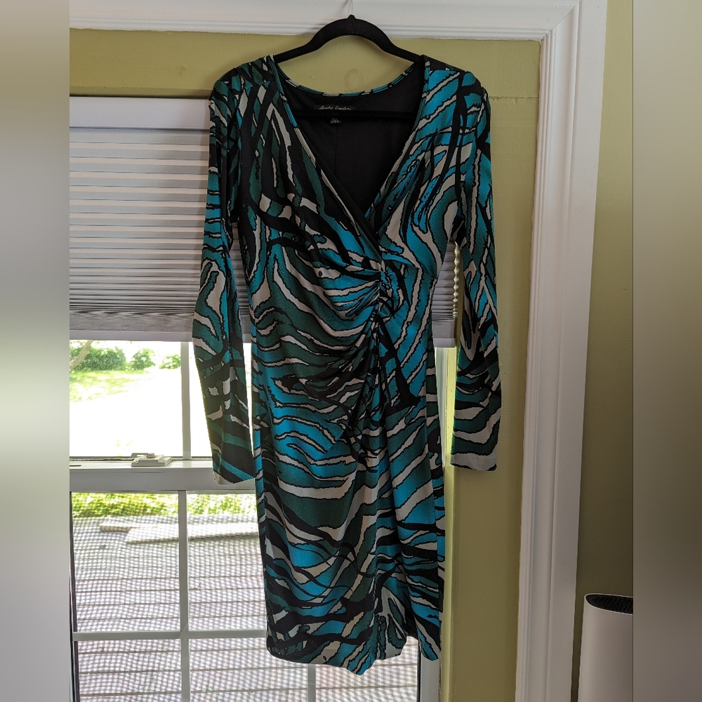 Gorgeous teal cocktail dress